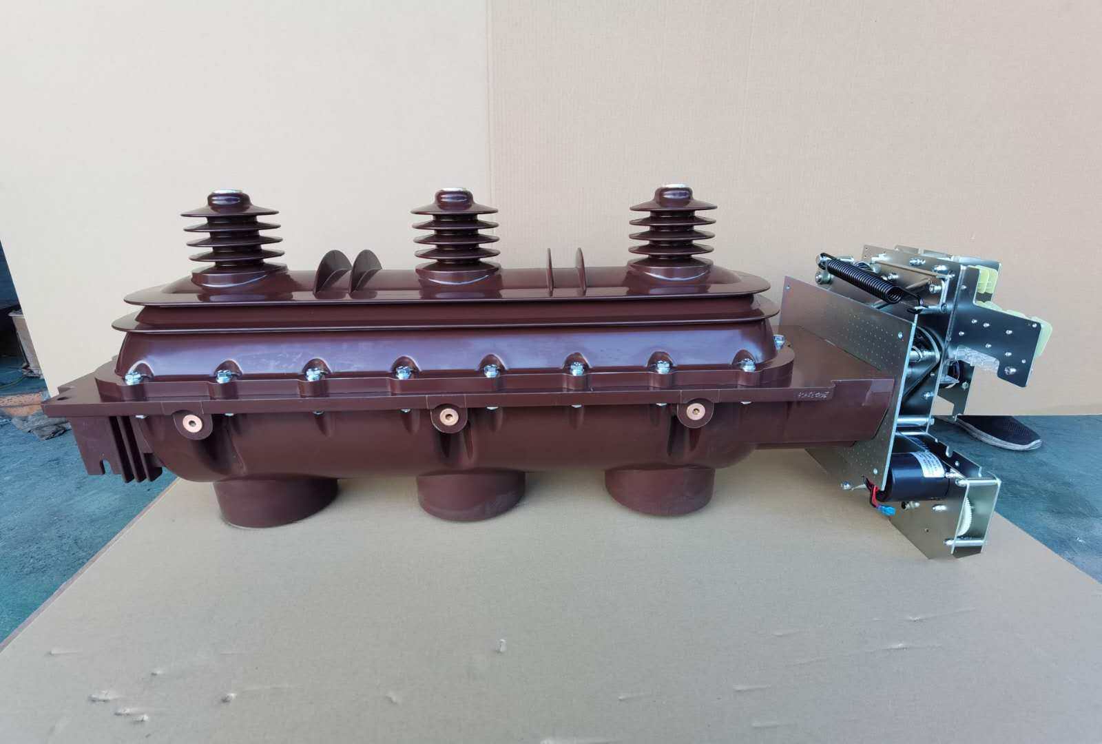 SF₆ load switch factory