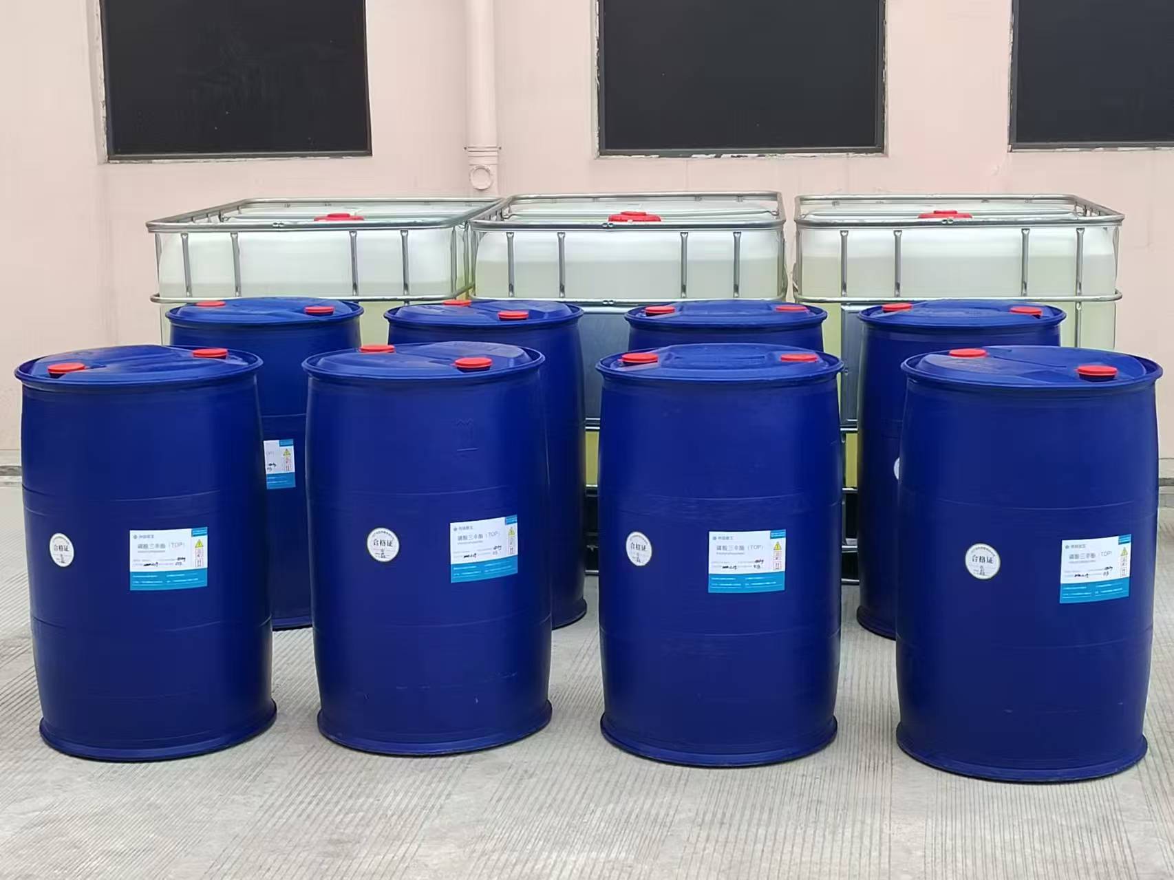 Tris(2-ethylhexyl) Phosphate dealer
