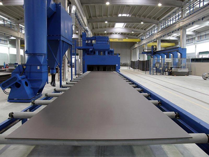 China Steel plate shot blasting machine manufacturer