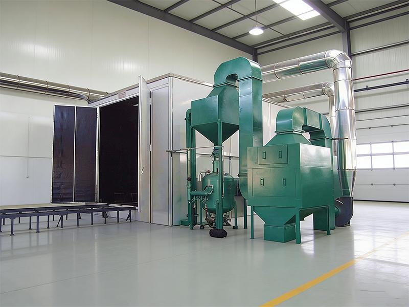 China Sand blasting room exporter