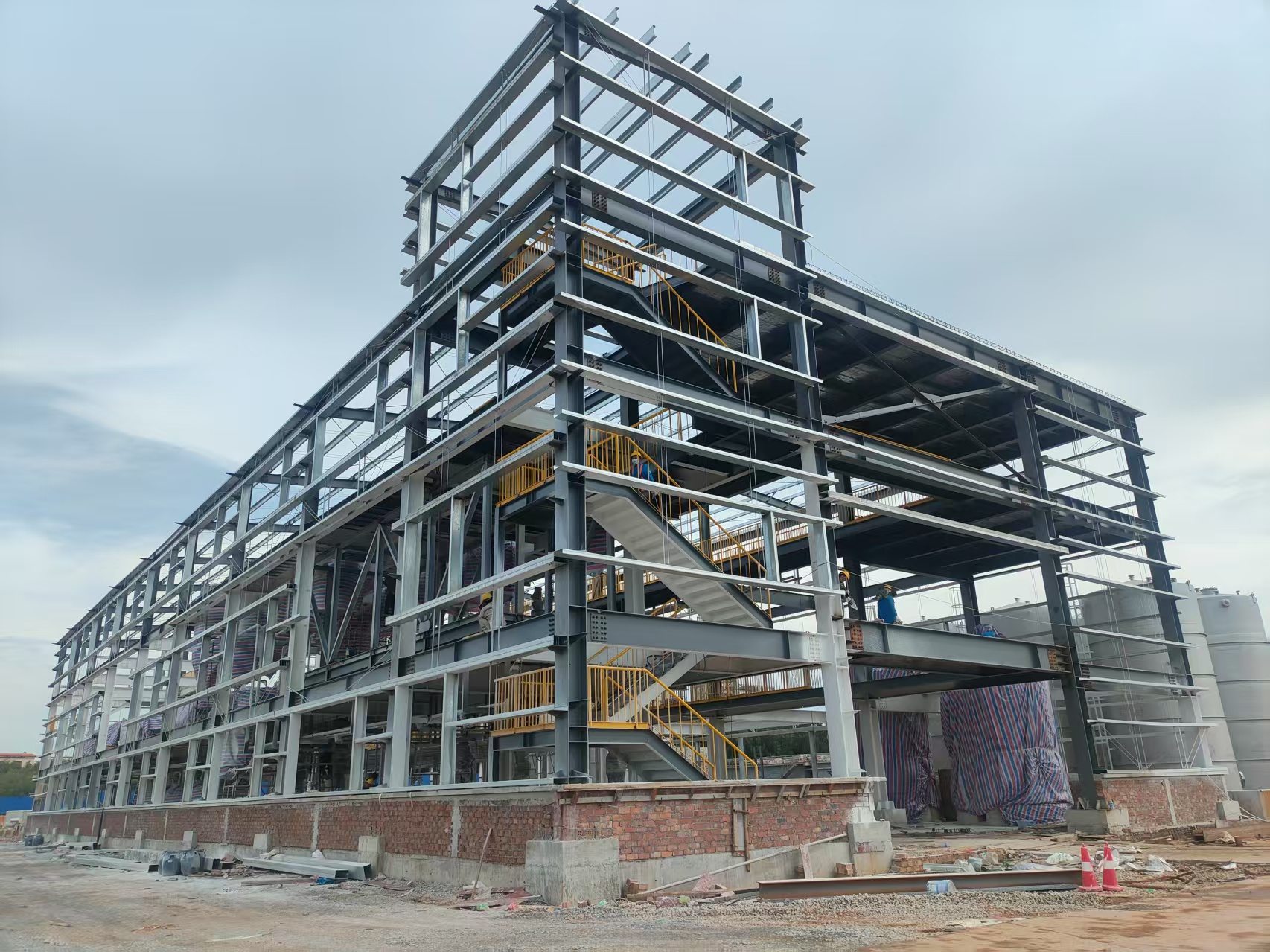 prefabricated steel buildings exporter